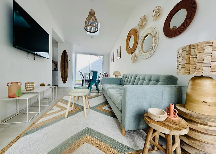 Maison Jala 3 Chambres, 3 Sdb, A 5 Minutes De L'ocean * La Rochelle (Charente-Maritime)
