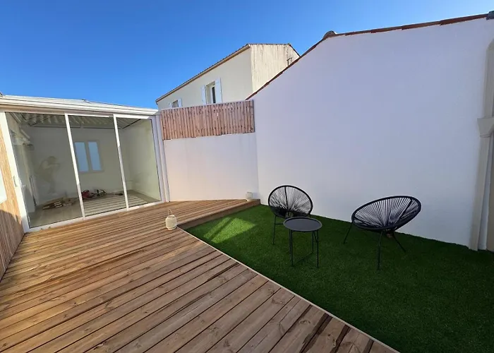 Maison Jala 3 Chambres, 3 Sdb, A 5 Minutes De L'ocean * La Rochelle (Charente-Maritime)